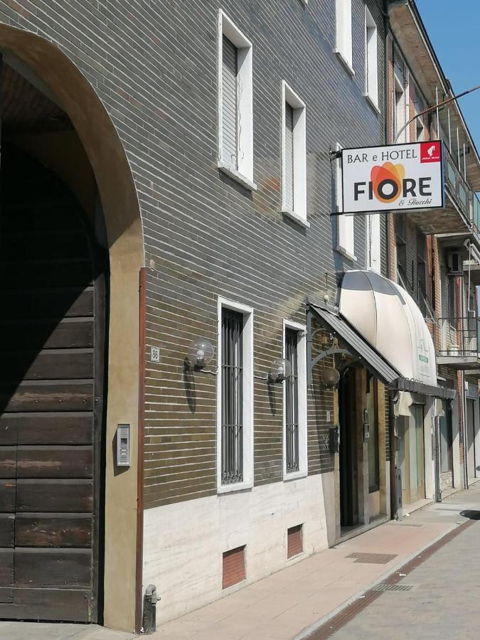 Hotel Fiore & Fiocchi Podenzano المظهر الخارجي الصورة
