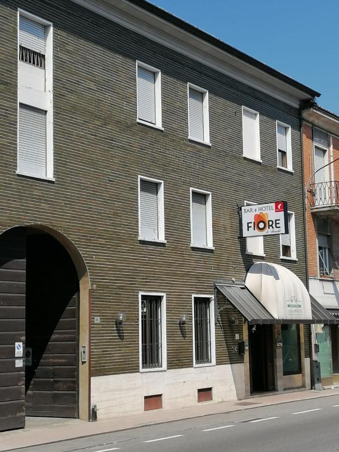 Hotel Fiore & Fiocchi Podenzano المظهر الخارجي الصورة