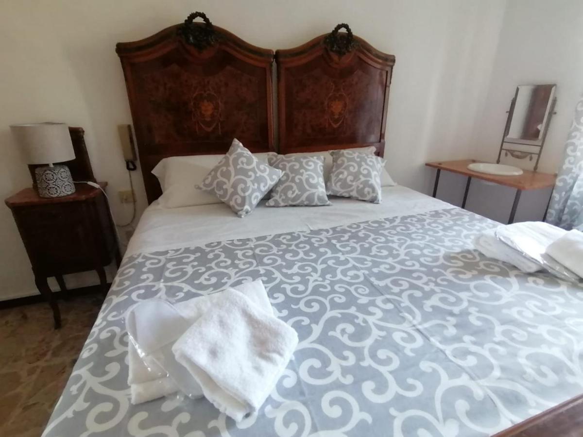 Hotel Fiore & Fiocchi Podenzano المظهر الخارجي الصورة